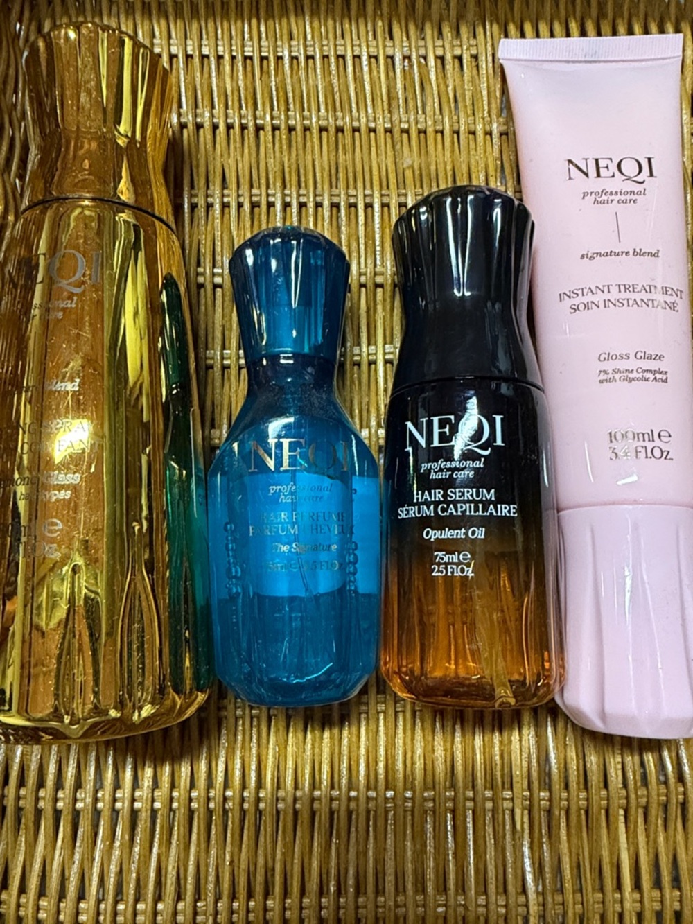 Neqi hair set